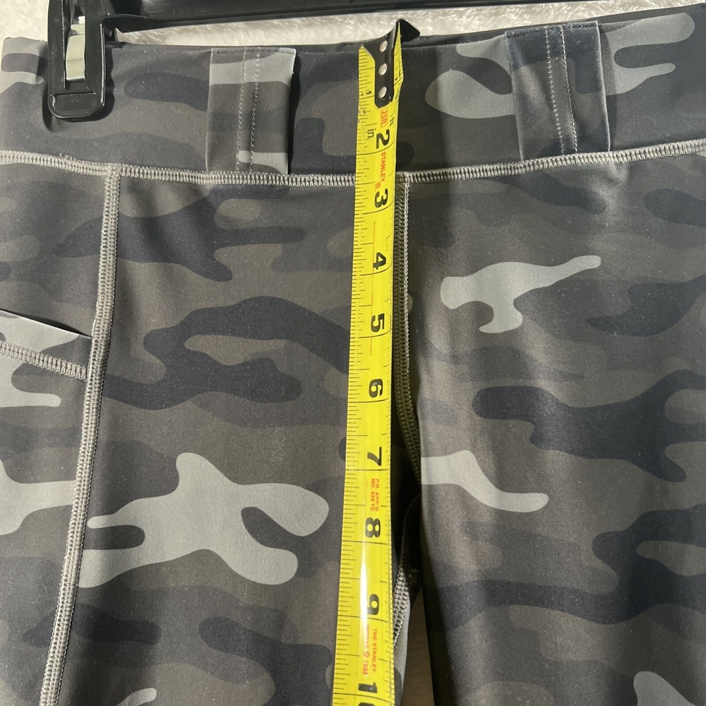 Vakandi Apparel Womens Camouflage Leggings- Small - Picture 13 of 16